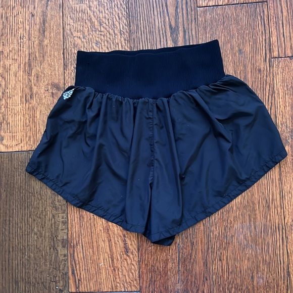 EUC FP movement carpe diem shorts - Picture 3 of 5